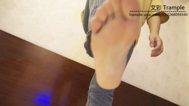 164641npqcljz499lggm4q.jpg