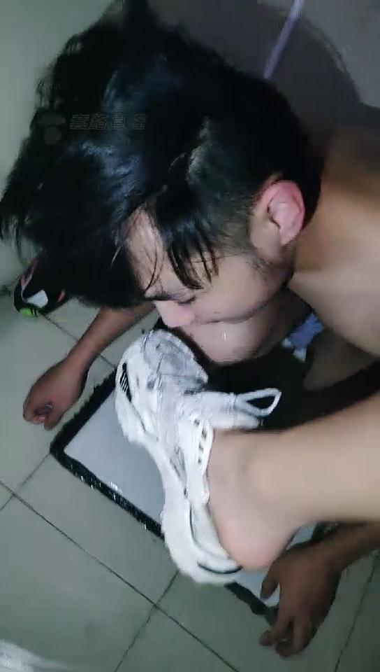 暴风截图202110302241235.jpg