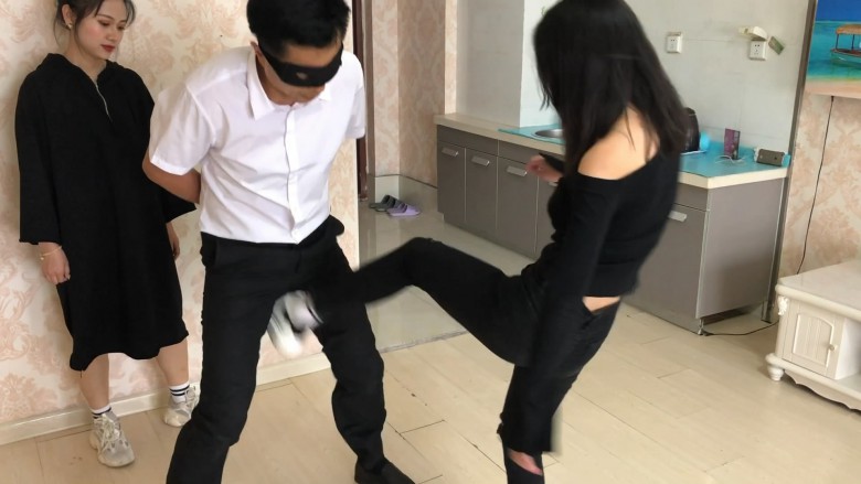 144203v15c1x3z1otyshk4.jpg