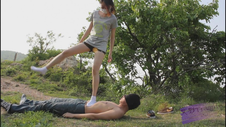 054718c4epwepy268wcy1e.jpg