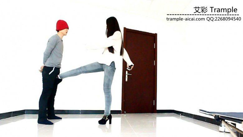 224505hlml88slrbm6mmp8.jpg