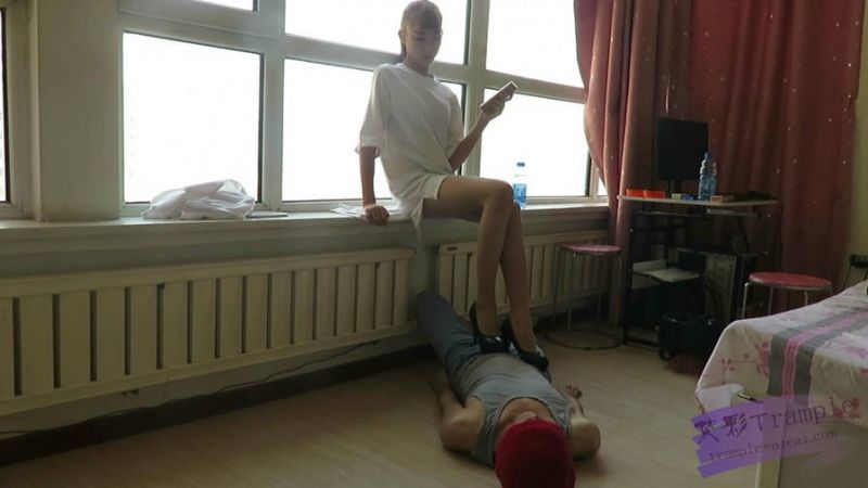 040257mio6gnoggog0foio.jpg