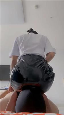 080307dzeexp3snjdhnyjz.jpg
