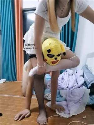 100734aa2zyxyzouop8hb1.jpg