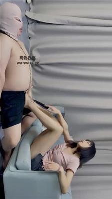 232326lwo5548jt4jf5eyx.jpg