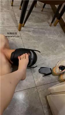 101732ch5a6zxk5q7cimis.jpg