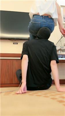231624p7f53f5p799ph8q9.jpg