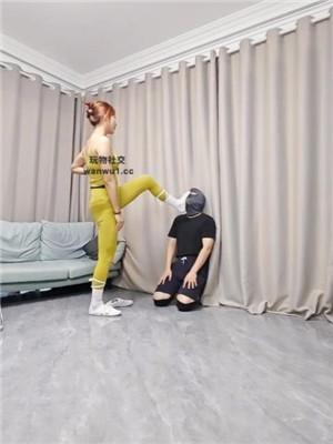 055856zhybj3v7112y674k.jpg
