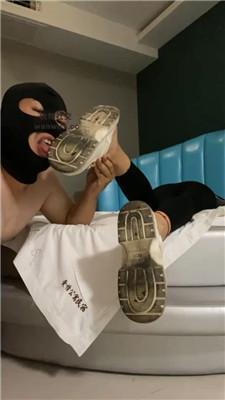 052212rtde5dnzzq59ta5d.jpg