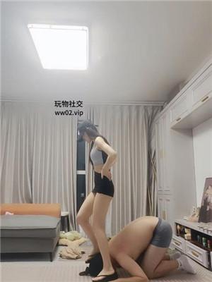 102730y00vp7l77qovvfvv.jpg