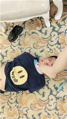 002258uct2xumy8z4s82x3.jpg