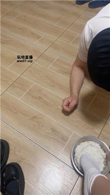 112915abkob5b5tbhbbago.jpg