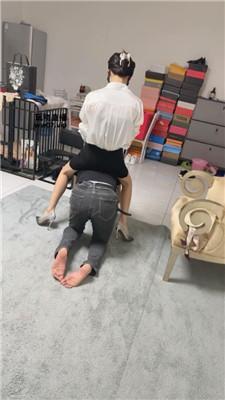 125331oy5o561v5yf569k1.jpg