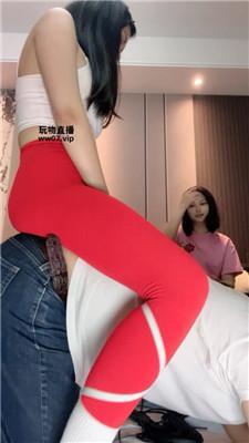 125642a0aktk84tnxr0vt2.jpg