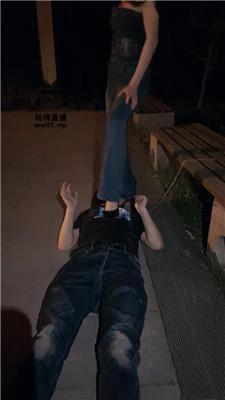 123221uezlbthzvs2ob6hs.jpg