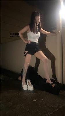 125646rvbzevtbv10evv3m.jpg