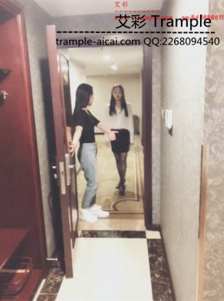 185449be3by53gdwclrhgg.jpg